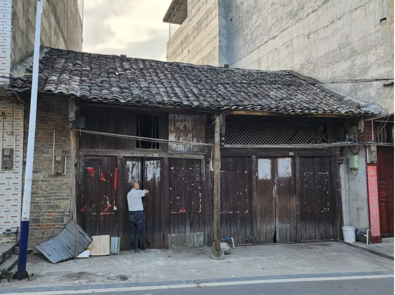 截屏2025-10-07 20.44.49.png