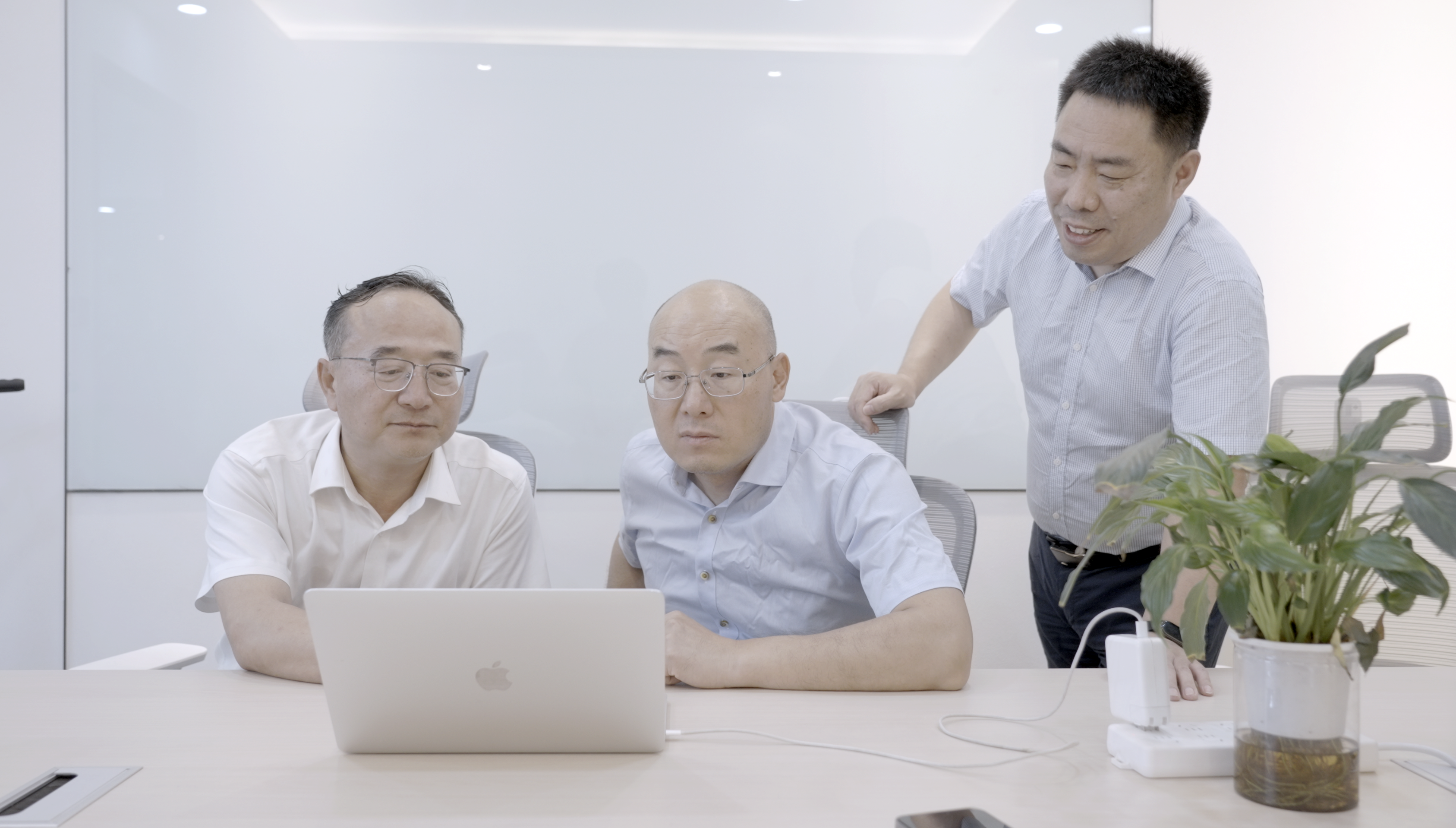 推广页国内修改稿